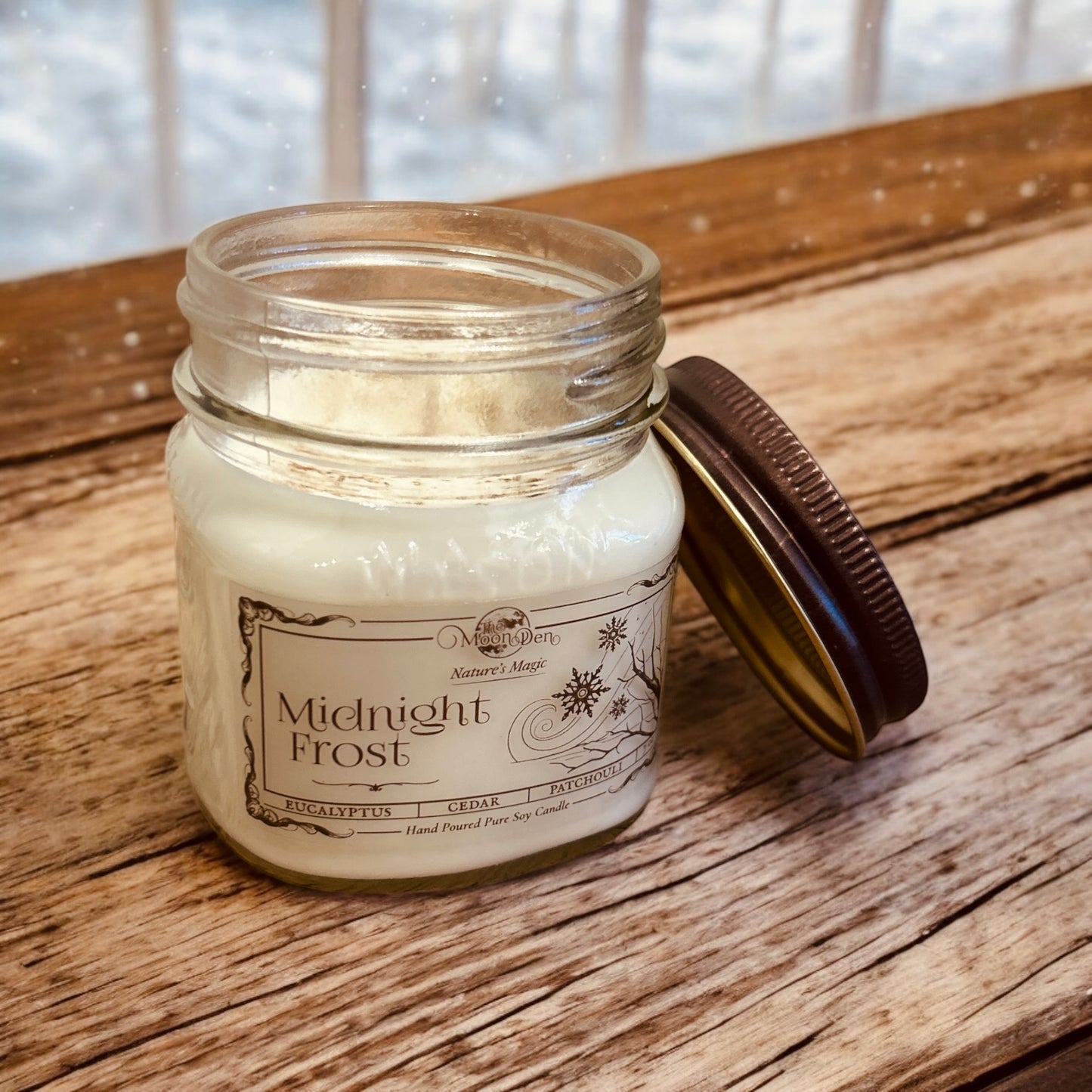 Moon Den Candle - Midnight Frost