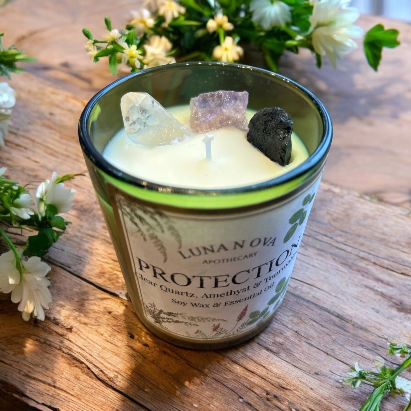 LUNA NOVA Apothecary Candle - Protection