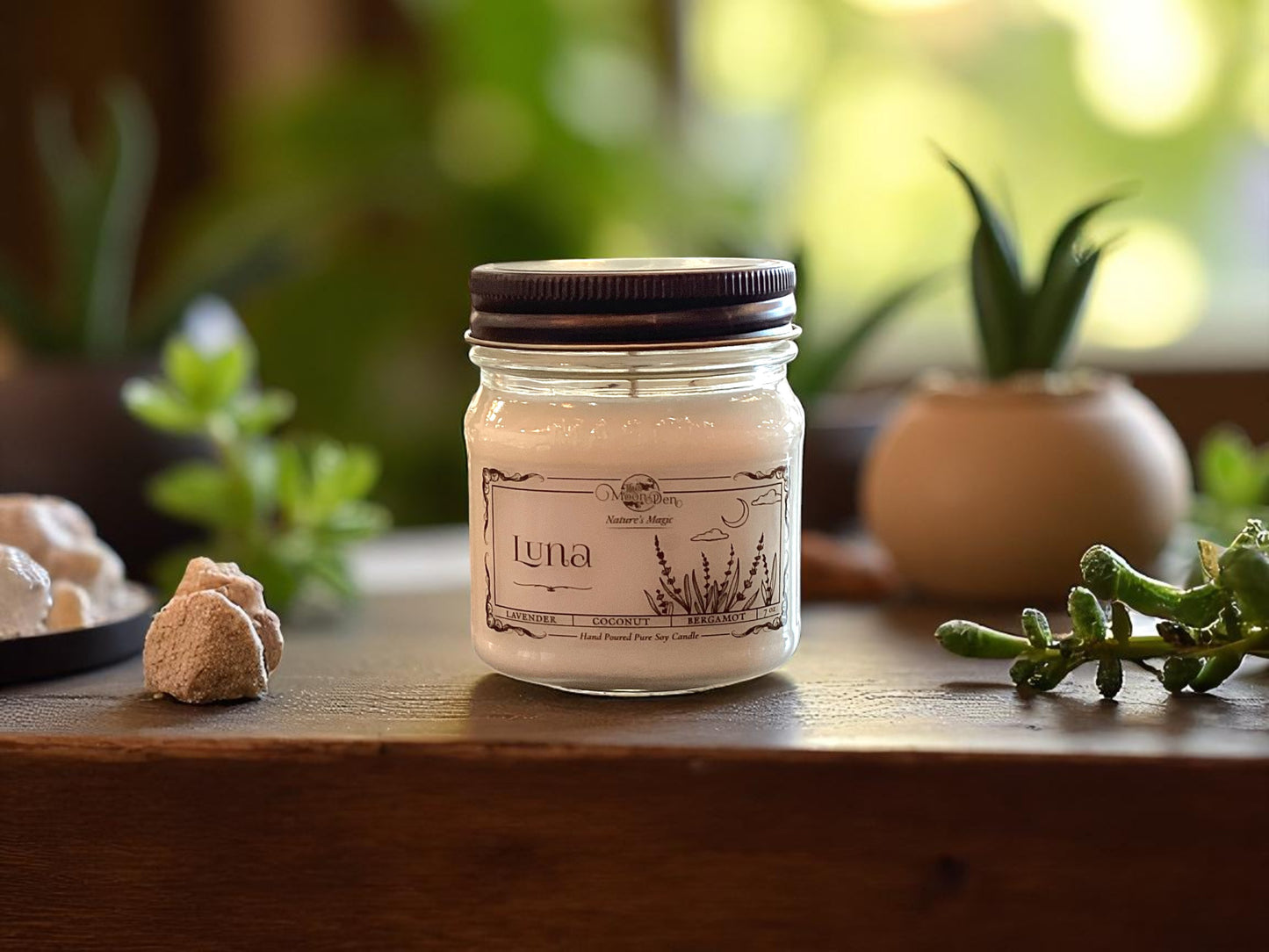Moon Den Candle - Luna