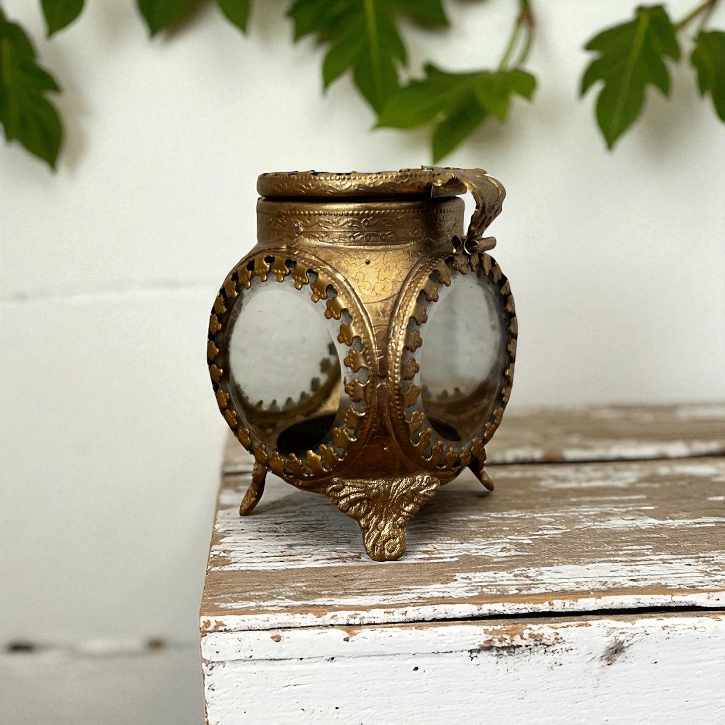 Vintage Inspired Victorian Box