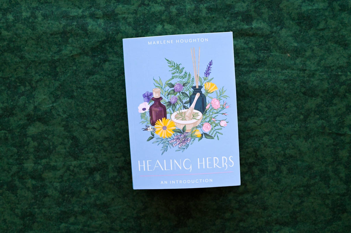Healing Herbs: A Plain & Simple Guide to Remedies