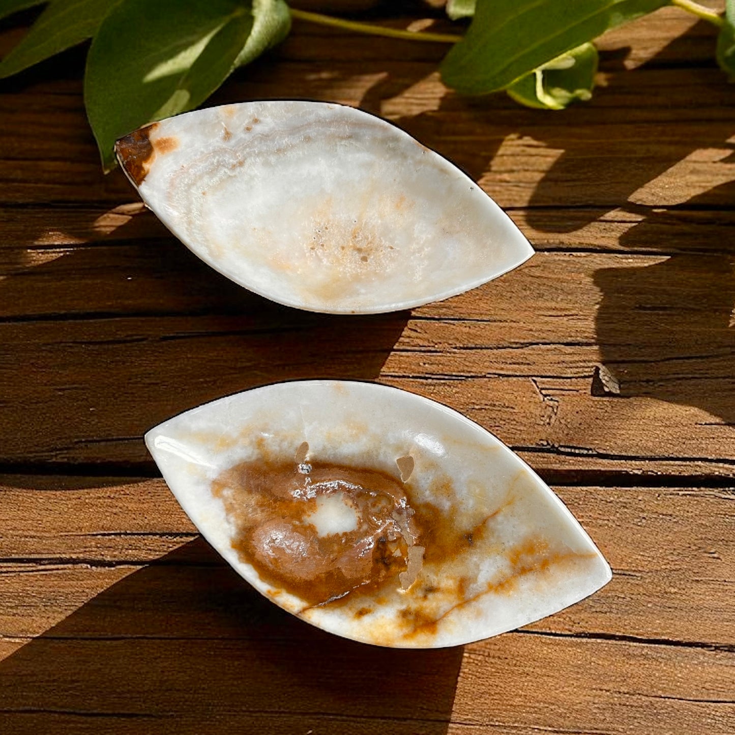 Onyx Crystal Oval Dish Bowl