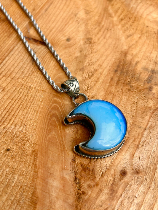 Tibetan Handmade Opaline Moon Necklace