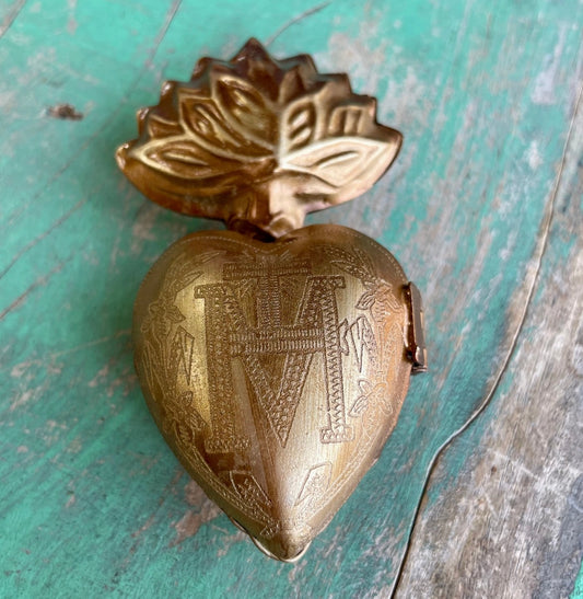 Sacred Heart Locket Box