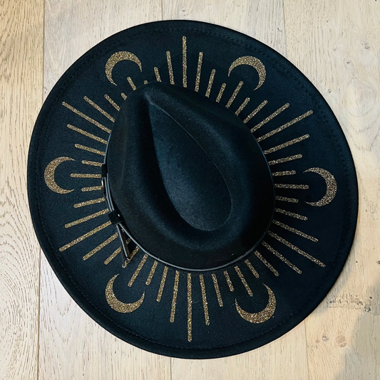 Vegan Felt Hat - XL Brim Black/Gold Moonburst