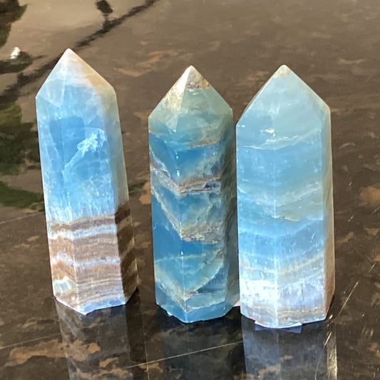 Green Blue Onyx Crystal Point Tower
