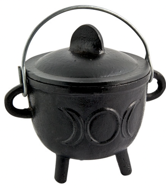 Large Cauldron with lid